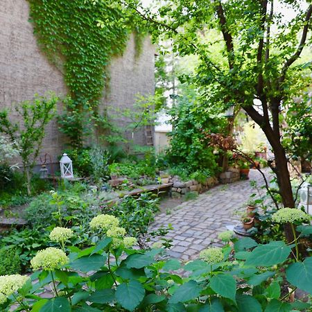 Room In Berlin City Center Εξωτερικό φωτογραφία