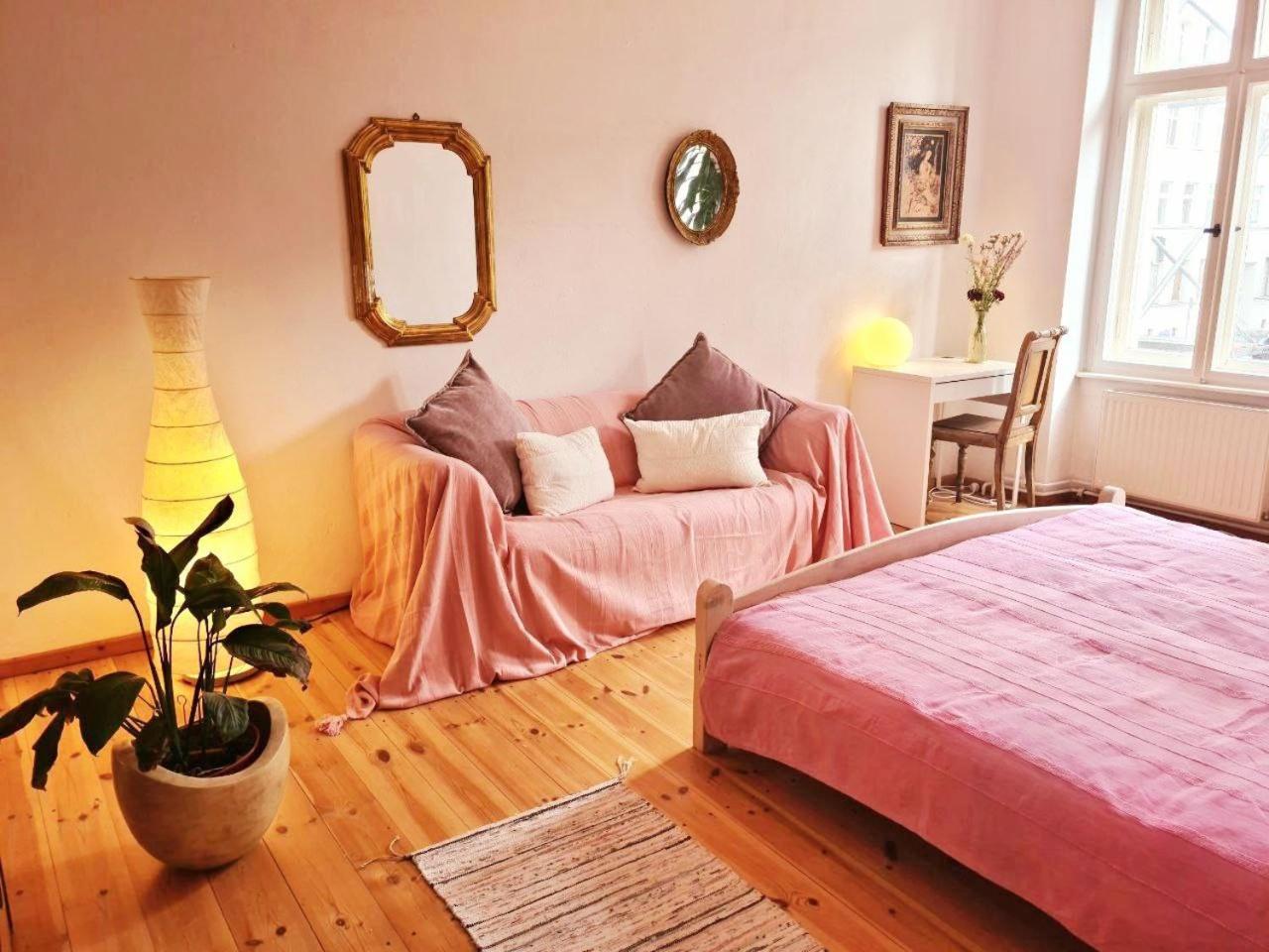 Room In Berlin City Center Εξωτερικό φωτογραφία